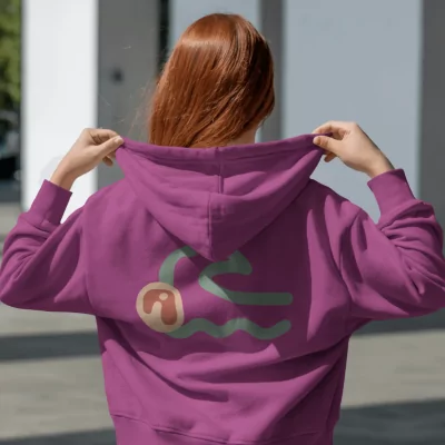 Sudadera unisex sostenible con capucha ANDAQUENÓ® | Brave Colors